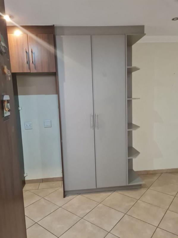 2 Bedroom Property for Sale in Gateway Manor North West